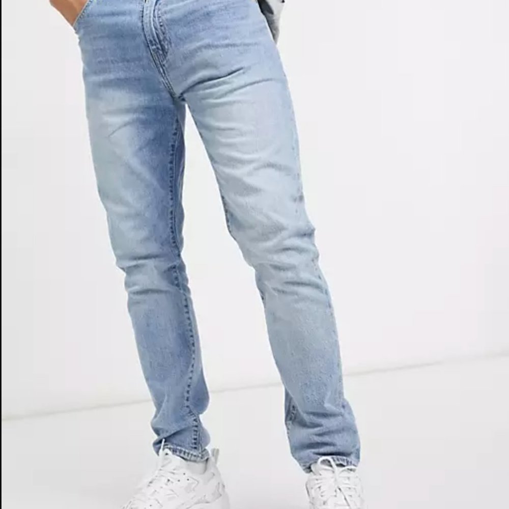 Levi's 512 Slim Taper Jeans -- Light Wash, 32 x 30